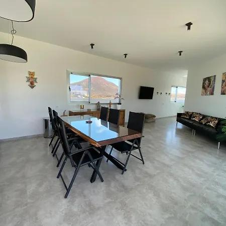 فيلة Mx Volcan لاجاريس