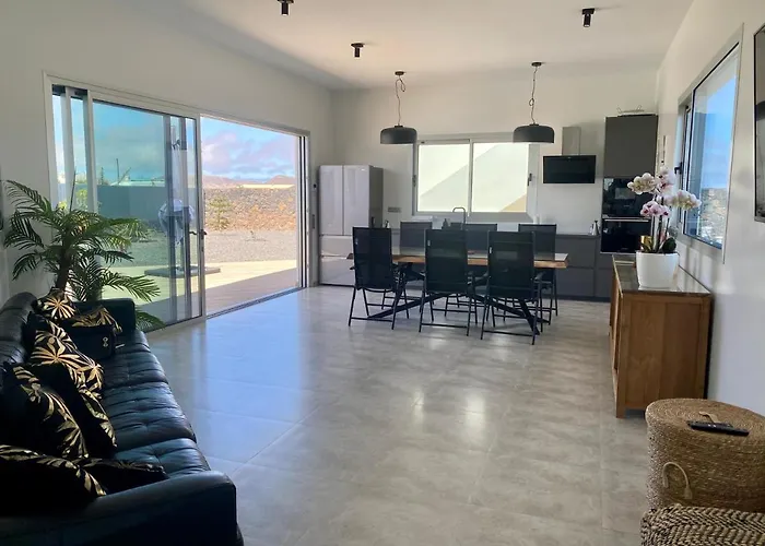 Mx Volcan Βίλα Lajares