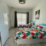 Mx Volcan Villa