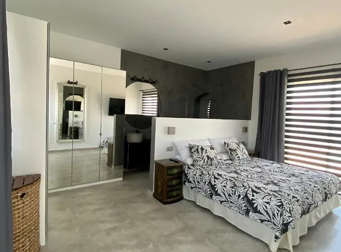 Mx Volcan Vila Lajares