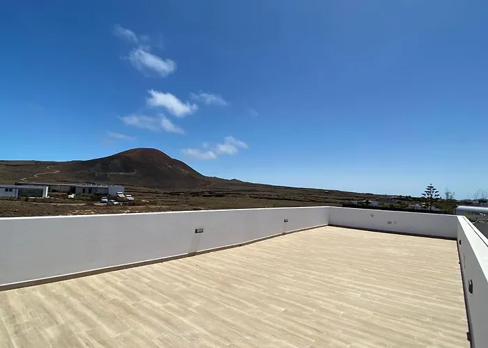 Mx Volcan Villa Lajares